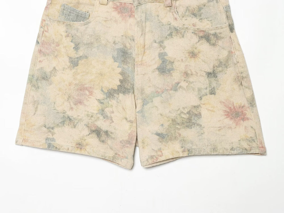 Women's floral printed mid waist shorts